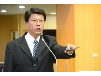 ▲國民黨台南市黨部主委、台南市議員謝龍介則表明不會參選正副議長及立委。（圖／記者林悅攝）

