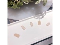 ▲▼uka彩色底油系列。（圖／記者曾怡嘉攝）