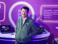 不僅保暖防寒還採用防水透濕紡織科技材質