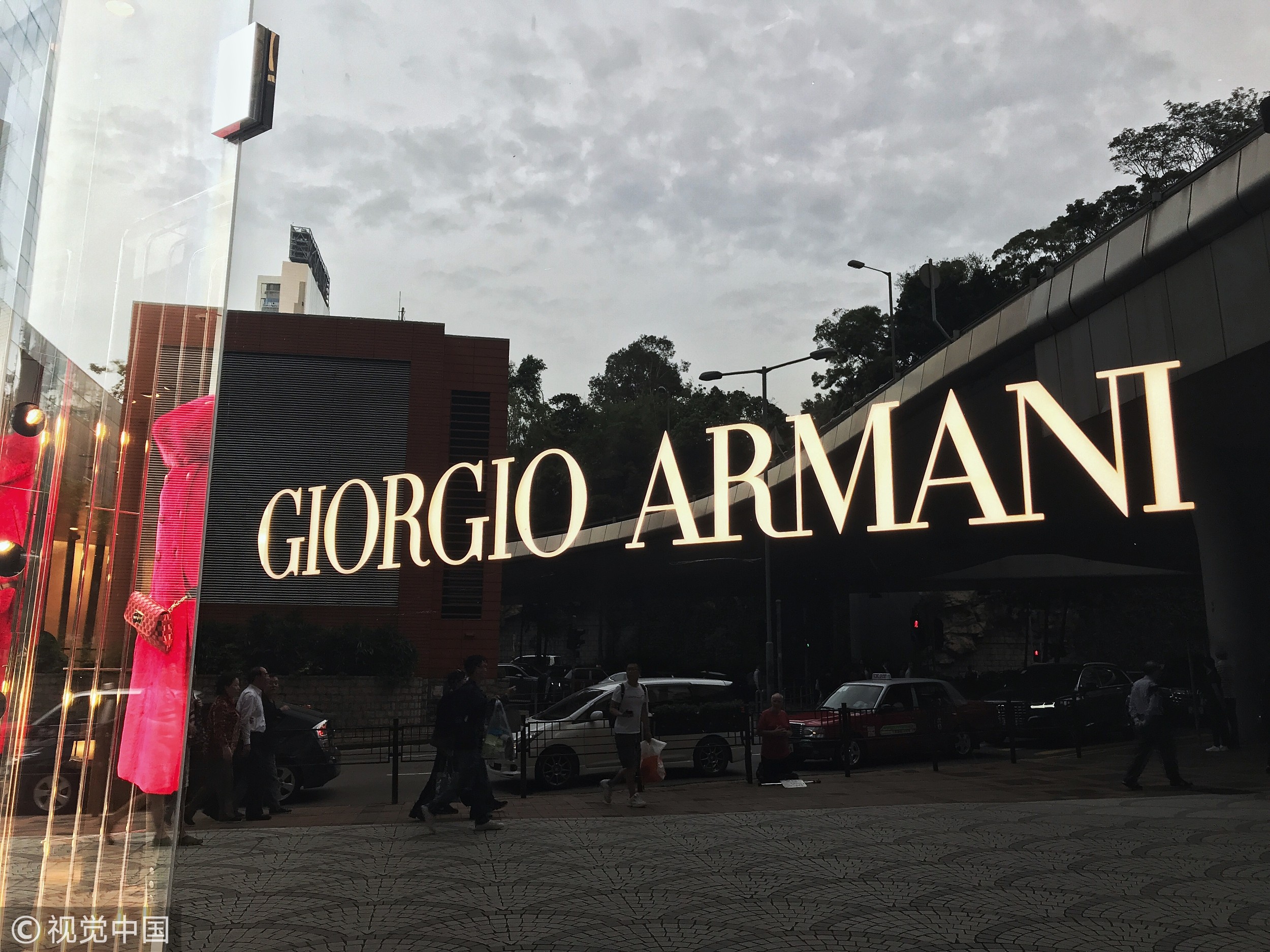 ▲▼ Giorgio Armani 香港亞曼尼專賣店。（圖／CFP）