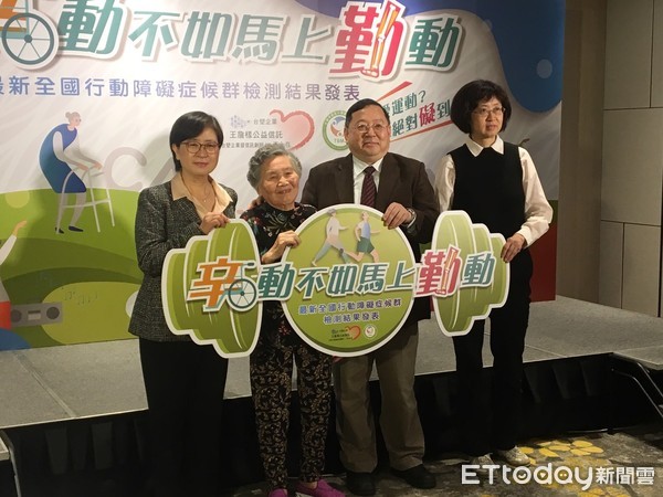 二度骨折醫建議躺6個月 86歲嬤喊「丟臉」運動2個月就能走。(圖/記者嚴云岑攝)