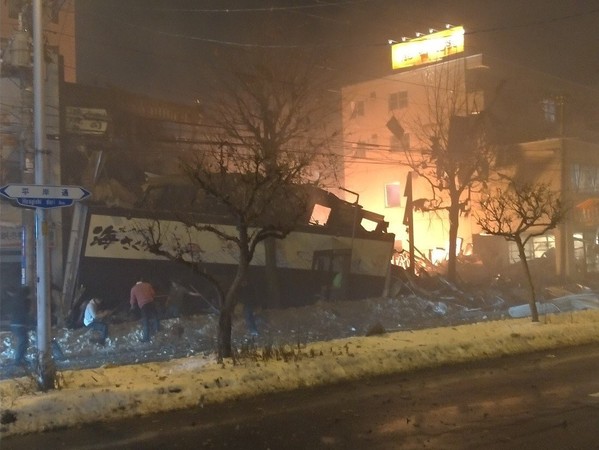 ▲▼北海道札幌市居酒屋驚傳爆炸。（圖／翻攝自Twitter）