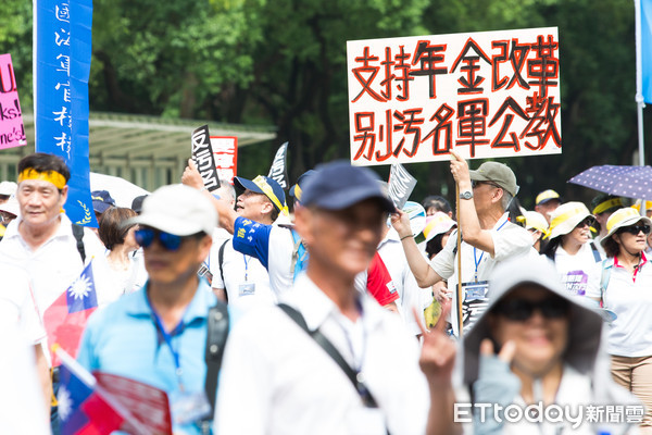 ▲▼ 九三遊行,軍公教勞。（圖／記者季相儒攝）