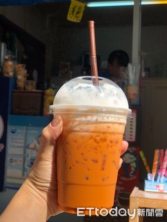 ▲泰式奶茶,塑膠杯,飲料,泰國。（圖／記者陳涵茵攝）