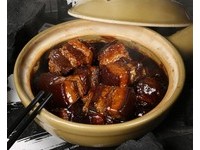 港式紅燒肉煲。