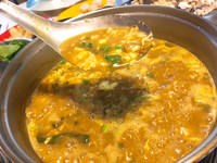 ▲▼吃完火鍋可加價購買咖哩粥。（圖／記者陳建竹攝）