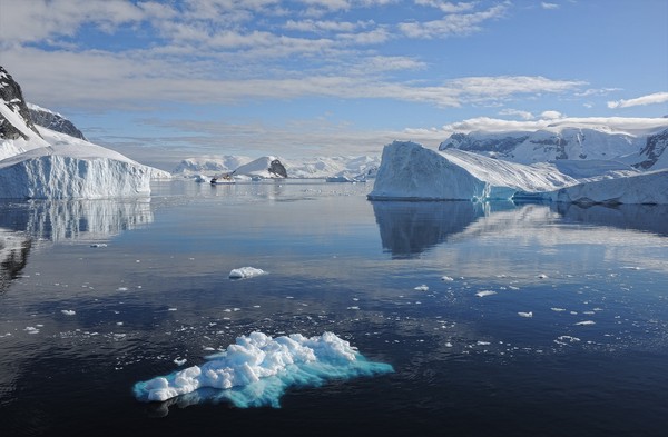 ▲▼南極洲冰川正加速消融。（圖／免費圖庫Pixabay）