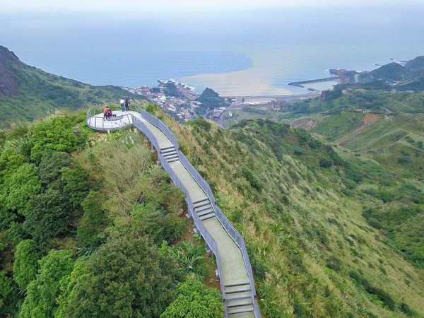 ▲金瓜石報時山步道。（圖／小腹婆大世界提供）