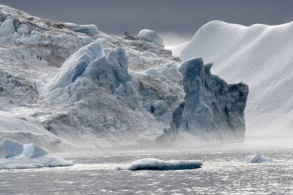 ▲▼伊盧利薩特冰峽灣正在迅速融化。（圖／達志影像／美聯社）