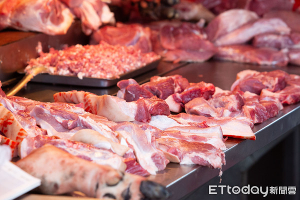 ▲▼豬肉攤,肉販,市場,肉類。（圖／資料照）