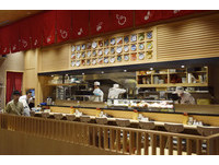 ▲▼微風南山店鋪一覽。（圖／記者邱顯燁攝）