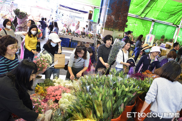 ▲▼建國花市,春節人潮,除舊布新,年節布置,花卉,蘭花。（圖／記者邱顯燁攝）