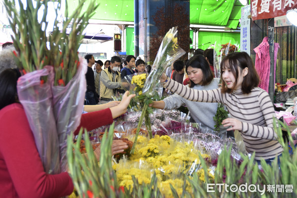 ▲▼建國花市,春節人潮,除舊布新,年節布置,花卉,蘭花。（圖／記者邱顯燁攝）