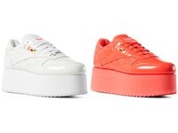 Classic Leather Triple售價3,550元。