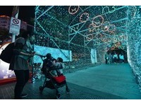 ▲▼2019台北燈節,東森集團主燈。（圖／記者李毓康攝）