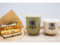 ▲▼  整隻海大蝦超豪邁！台北吃得到沖繩飯糰　一口難以咬下（圖／Ireneの吃喝玩樂）