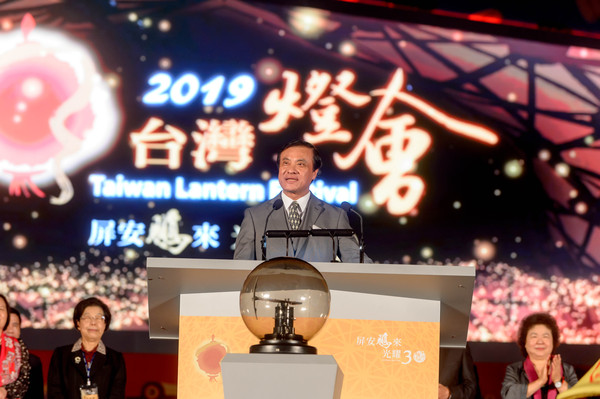 ▲▼蘇嘉全出席2019台灣燈會開燈儀式。（圖／立法院提供）