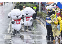 2019台北燈節踩街嘉年華遊行,東森購物吉祥物得意GoGo。（圖／記者李毓康攝）