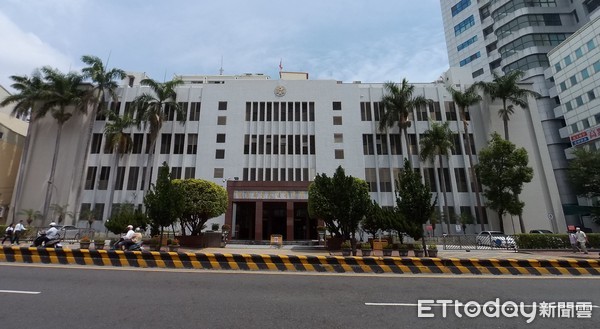 ▲台南高分院依對幼童強制猥褻罪合併判謝男3年6月徒刑。(圖/記者林悅攝)