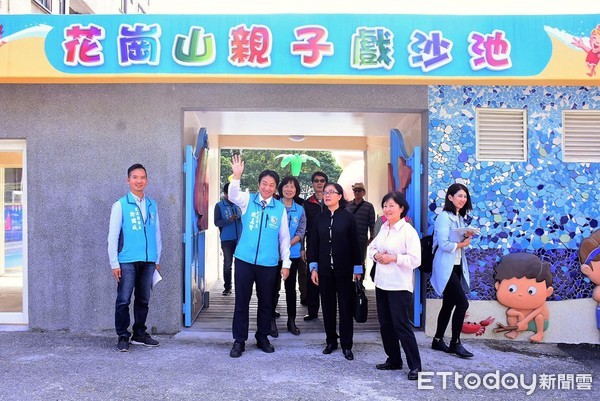 ▲花蓮市公所將日本人建造的花崗山游泳池,透過活化變身為兒童戲沙池。(圖/花蓮市公所提供,下同)