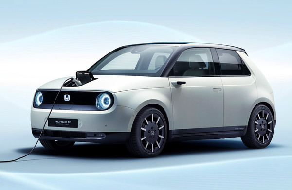 ▲Honda e Prototype都會電動車，預告下半年生產開賣。（圖／翻攝HONDA）