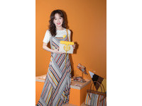 ▲▼TORY BURCH DESTINATION ANYWHERE快閃店。（圖／翻攝秦嵐工作室微博）