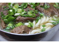▲劉山東牛肉麵，米其林必比登推介牛肉麵。（圖／記者黃士原攝）