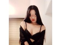 萬華分局督察組與武昌街派出所在6間房內查獲正在從事性交易的男女，並起出多枚保險套以及潤滑劑，訊後將泰國籍女子送收容所等待遣返。
