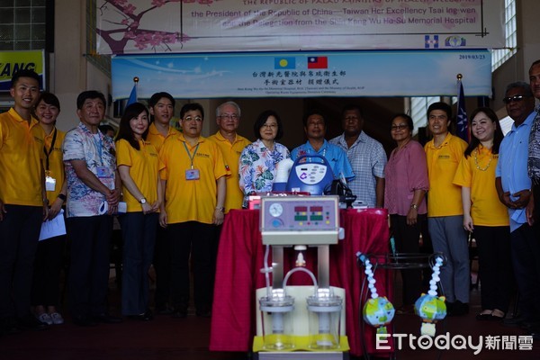 新光醫院捐贈手術室給帛琉。（圖／新光醫院提供）