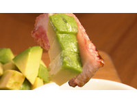 ▲▼欣葉小聚,必比登,招牌菜,紅麴松坂肉。（圖／記者謝盛帆攝）