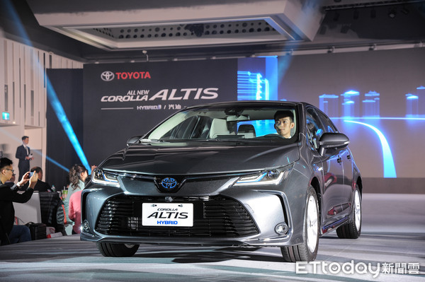 ▲▼    Toyota Altis