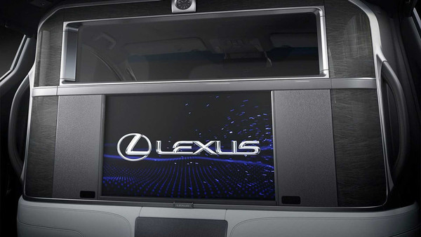 ▲史上最豪華Lexus誕生！全新「LM」有大電視和冰箱超狂。（圖／翻攝自Lexus）