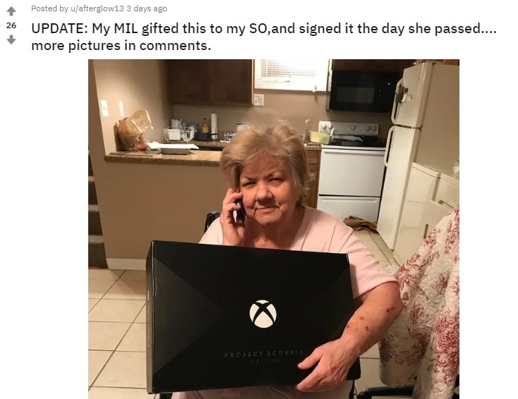 婆婆最後一句話「寫在Xbox搖桿上」　她泣PO網：誰能幫我留下母愛（圖／翻攝自Reddit@u/afterglow13）