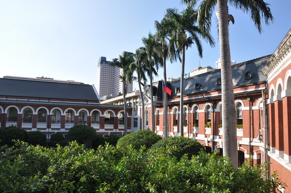 ▲▼ 東海大學路思義教堂、台中州廳　升格為國定古蹟！（圖／文化部提供）