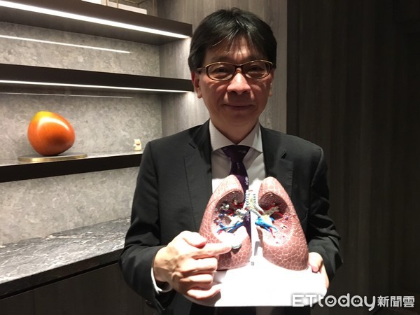 ▲中暑高燒揪出「晚期肺癌」 她治療2年復發「雙肺全淪陷」。(圖/記者嚴云岑攝)