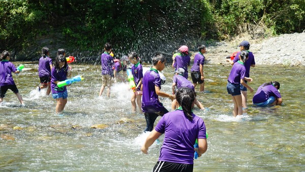 ▲▼武荖坑戲水區建「滑水道」，宜縣府說，無鋼筋混凝土滑水道計畫。（圖／宜蘭縣政府提供，下同）