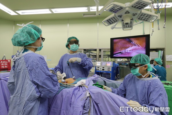 ▲▼子宮肌瘤,手術,開刀,急診。(圖/亞洲大學附屬醫院)