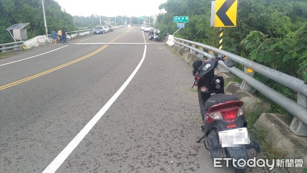 ▲▼阿蓮區離奇車禍             。（圖／記者洪正達翻攝）