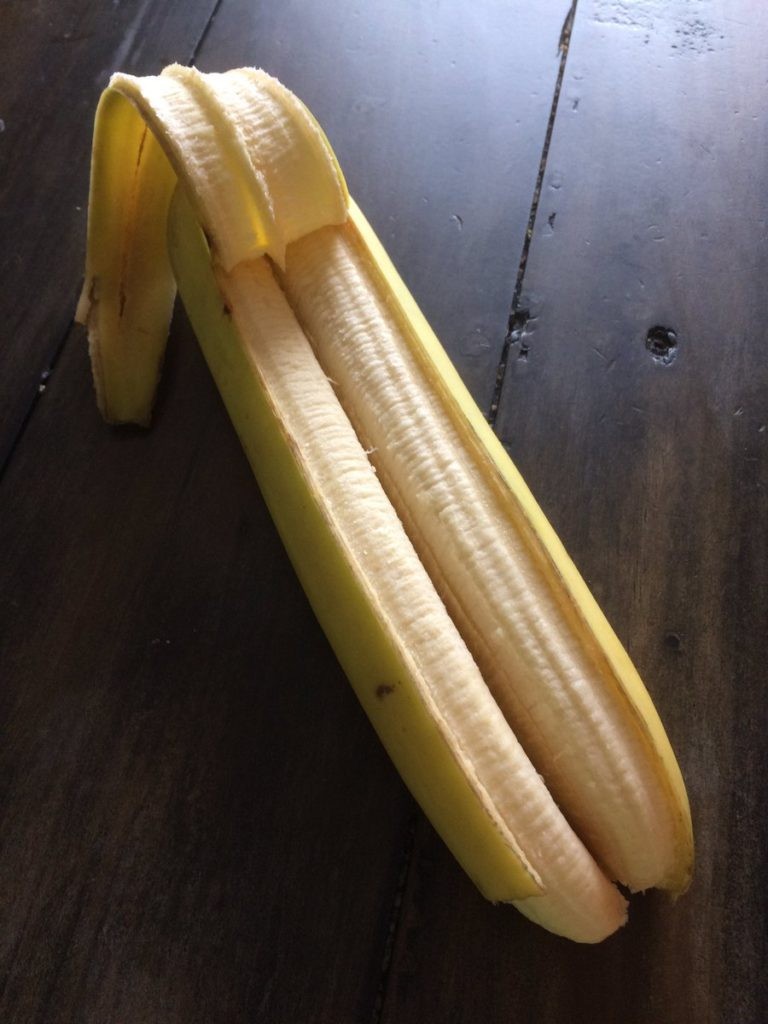 ▲奇怪的香蕉。（圖／翻攝自推特，ZukashiT）