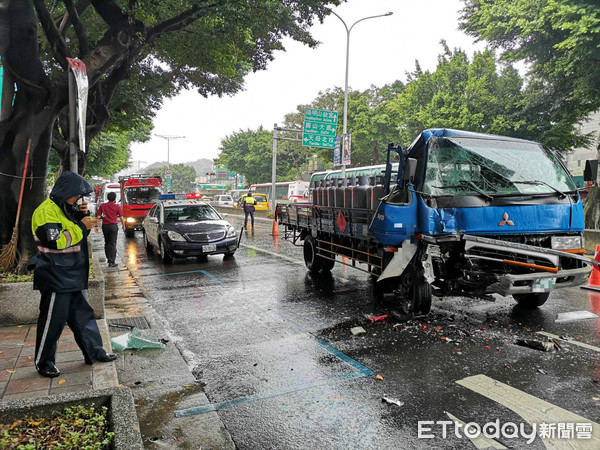 ▲▼ 士林車禍 。(圖/記者黃彥傑攝)