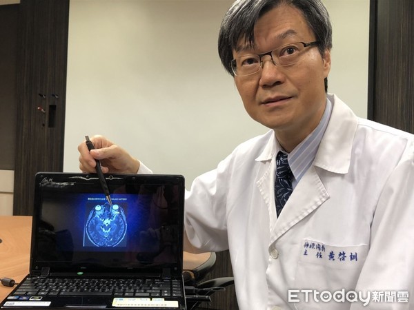 ▲考前太陽穴劇痛「右眼失明」 男大生竟被「罕見偏頭痛」纏上了。(圖/記者嚴云岑攝)