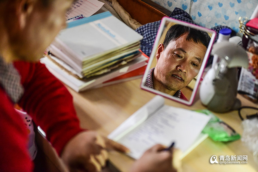 ▲青島農民工文學家孟令新。(圖/翻攝自青島新聞網)