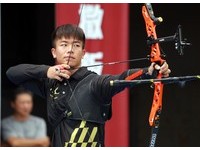 ▲▼鄧宇成。（圖／中華企業射箭聯盟提供）             。（圖／記者王翔攝）