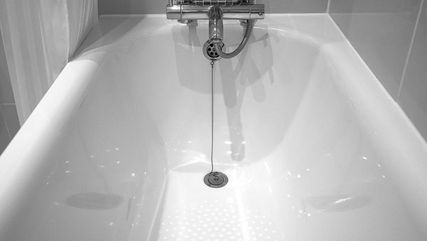 ▲▼浴缸。（圖／取自免費圖庫Pixabay）