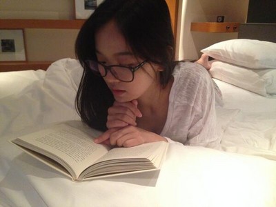 韓星姜漢娜穿股溝透視裝爆紅　開心：網友都說我很酷！