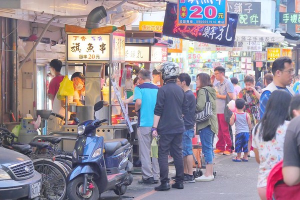 ▲▼萬華丁香深海旗魚串。（圖／橘子狗愛吃糖提供）