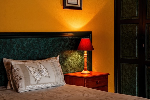 ▲飯店，床，房（圖／取自免費圖庫Pixabay）