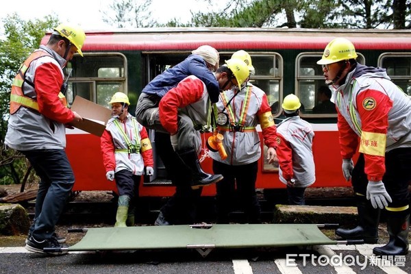 ▲▼ 阿里山林業鐵路緊急應變演練。（圖／記者翁伊森翻攝，下同）