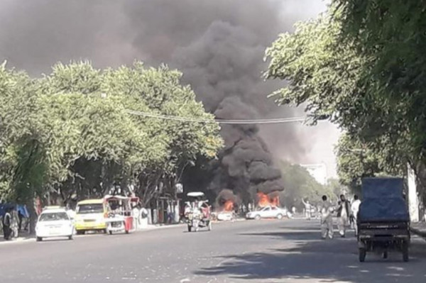 ▲▼ 阿富汗喀布爾大學（Kabul University）周邊19日上午發生爆炸事件。（圖／翻攝自推特）