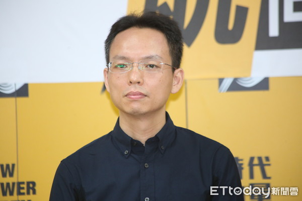 ▲▼時代力量2020區域立委提名記者會 張衛航 現場突然停電。(圖/記者屠惠剛攝)